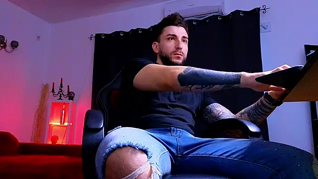 MightyAaron66 online show from 23, 10, 2025