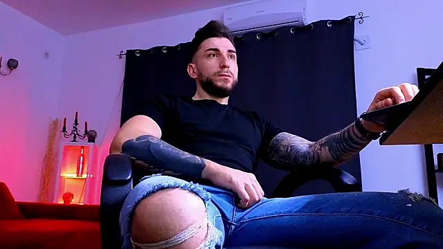 MightyAaron66 online show from 5, 2, 2026