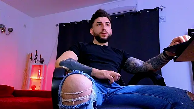 MightyAaron66 online show from 17, 4, 2026