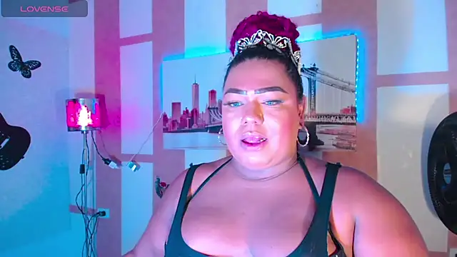 Snapshot of OpraxBellinda chatting on 28, 10, 2025 OpraxBellinda online show from 28, 10, 2025