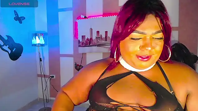 Snapshot of OpraxBellinda chatting on 18, 11, 2025 OpraxBellinda online show from 18, 11, 2025