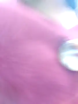 cuteluci  online show from 5, 2, 2025