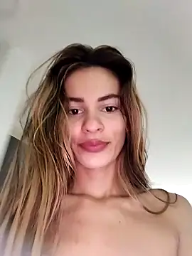 cuteluci  online show from 9, 2, 2025