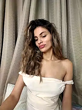 cuteluci  online show from 29, 9, 2025