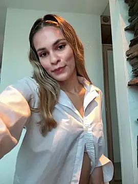 cuteluci  online show from 20, 2, 2026