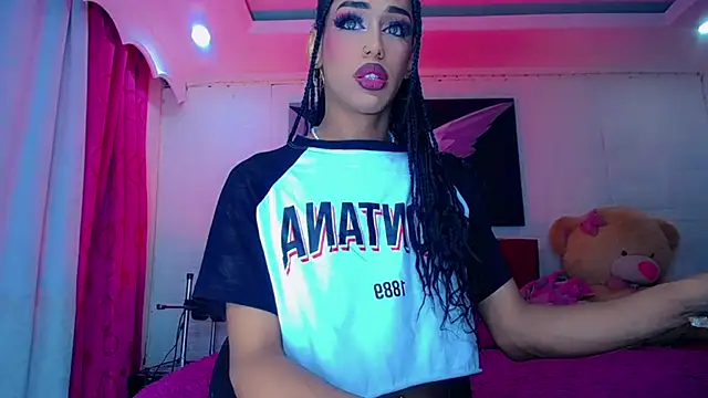 NahomiCamper online show from 12, 1, 2026