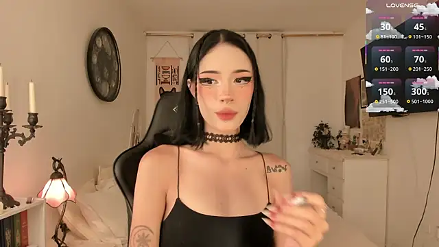 Snapshot of Nefftis chatting on 3, 10, 2025 Nefftis online show from 3, 10, 2025