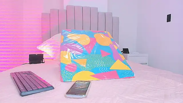 kata hazel online show from 27, 10, 2025