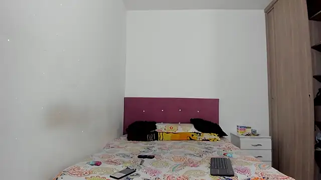 HeellBoy  online show from 25, 2, 2026