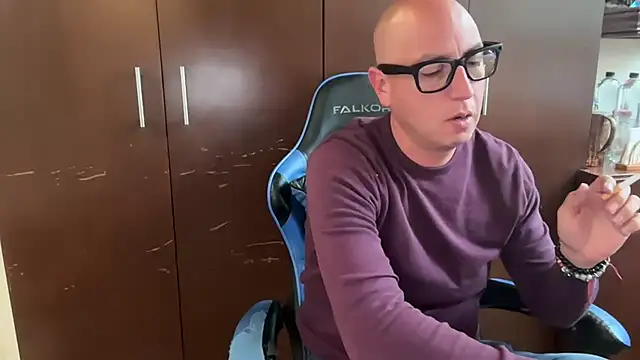 alanan881 online show from 4, 2, 2026