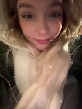 Snapshot of Baby_Tiny chatting on 2, 2, 2025 Baby Tiny online show from 2, 2, 2025