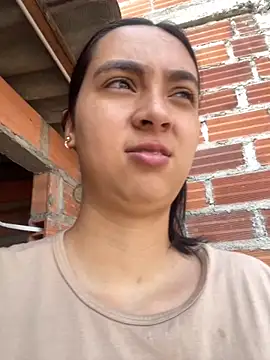 Snapshot of karla_nill chatting on 11, 11, 2025 karla nill online show from 11, 11, 2025