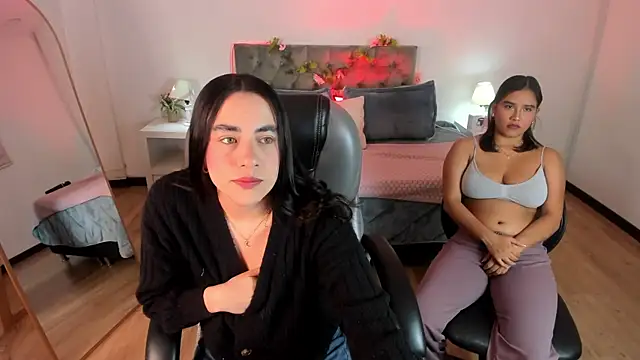 Snapshot of Icysweetcam chatting on 12, 5, 2026 Icysweetcam online show from 12, 5, 2026
