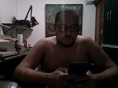 Snapshot of Nomade_k chatting on 25, 5, 2026 Nomade k online show from 25, 5, 2026