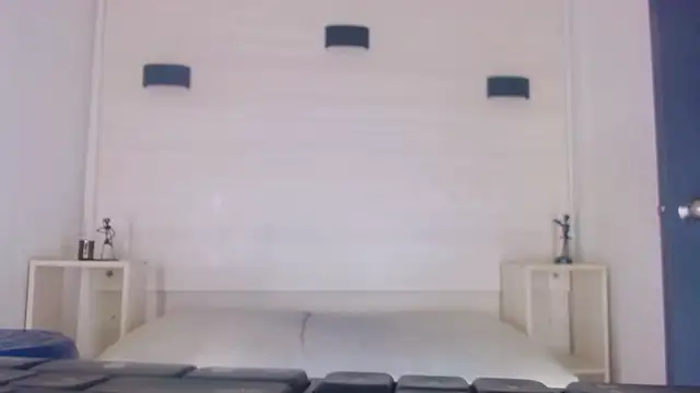 Molly Spears online show from 5, 3, 2025