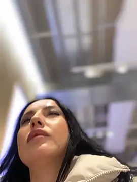 Snapshot of Roxana-Sexy chatting on 21, 2, 2026 Roxana-Sexy online show from 21, 2, 2026