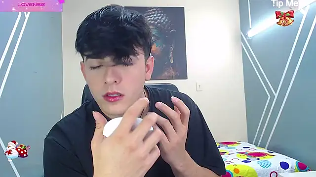 nolan twink1 online show from 13, 12, 2024