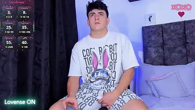 Snapshot of nolan_twink1 chatting on 14, 3, 2026 nolan twink1 online show from 14, 3, 2026