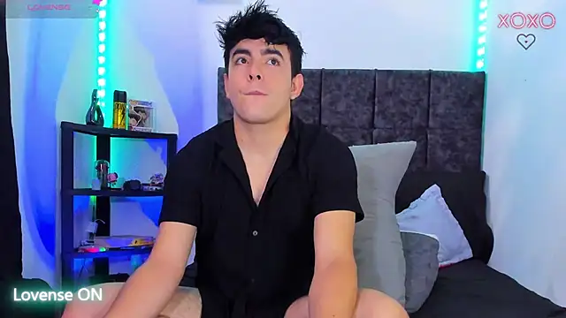 Snapshot of nolan_twink1 chatting on 12, 4, 2026 nolan twink1 online show from 12, 4, 2026