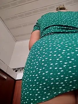 LaurenWelly  online show from 29, 11, 2025