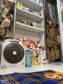 Snapshot of Cesywet chatting on 2, 3, 2025 Cesywet online show from 2, 3, 2025