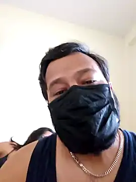 punecouple6 online show from 12, 1, 2025