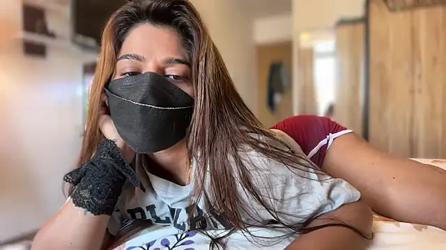 Snapshot of Hotty-Sana chatting on 1, 3, 2026 Hotty-Sana online show from 1, 3, 2026