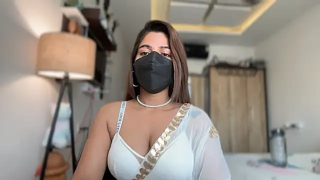 Snapshot of Hotty-Sana chatting on 1, 4, 2026 Hotty-Sana online show from 1, 4, 2026