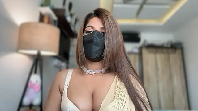 Snapshot of Hotty-Sana chatting on 2, 4, 2026 Hotty-Sana online show from 2, 4, 2026