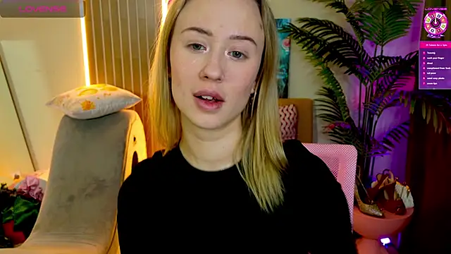 Snapshot of SashaBrooks chatting on 18, 1, 2026 SashaBrooks online show from 18, 1, 2026