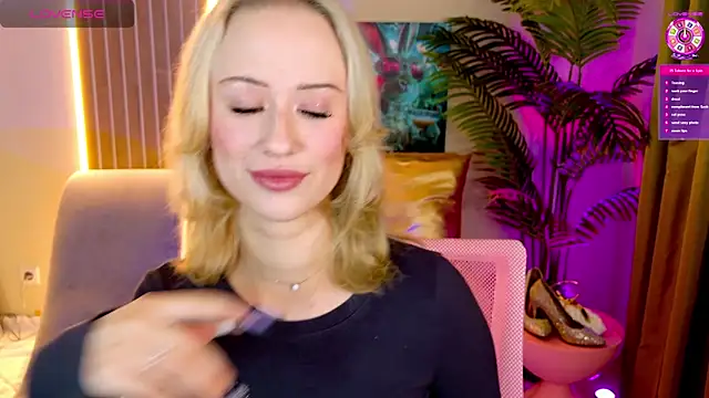 Snapshot of SashaBrooks chatting on 6, 2, 2026 SashaBrooks online show from 6, 2, 2026