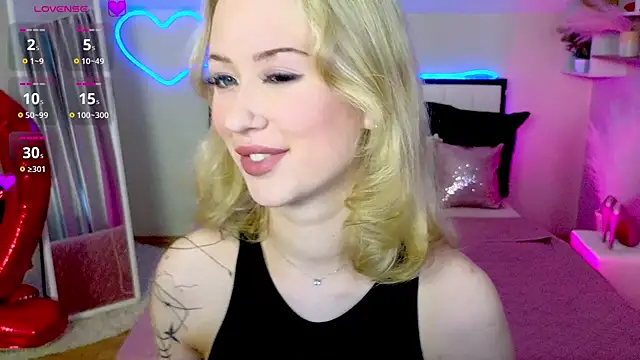 Snapshot of SashaBrooks chatting on 17, 2, 2026 SashaBrooks online show from 17, 2, 2026