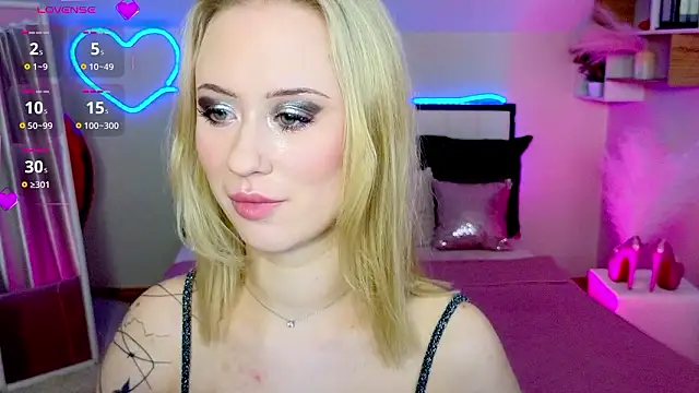 Snapshot of SashaBrooks chatting on 19, 2, 2026 SashaBrooks online show from 19, 2, 2026