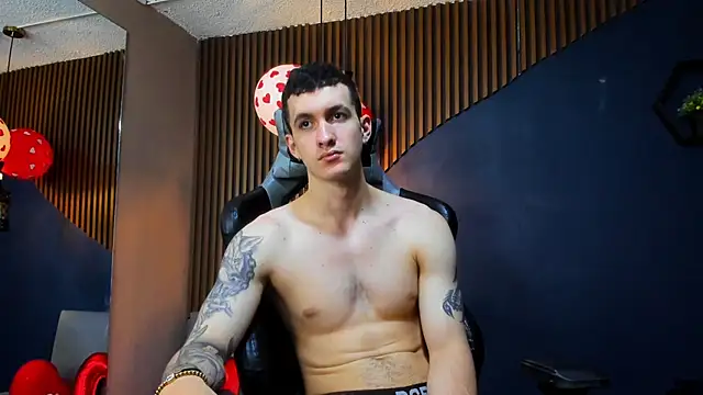 JacksonOlsenn online show from 15, 2, 2025