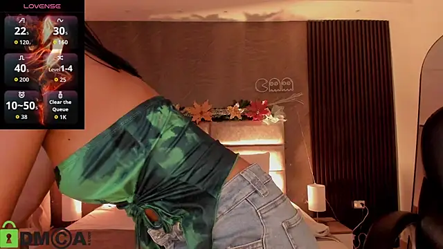 Cristal  adams online show from 30, 11, 2025