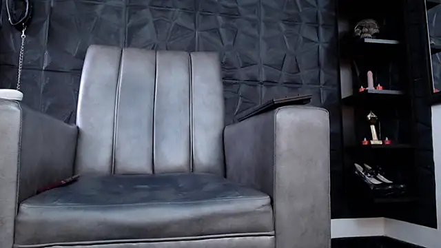 Agata Darkness online show from 14, 9, 2025