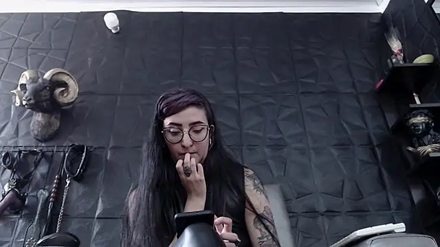 Snapshot of Agata_Darkness chatting on 28, 4, 2026 Agata Darkness online show from 28, 4, 2026