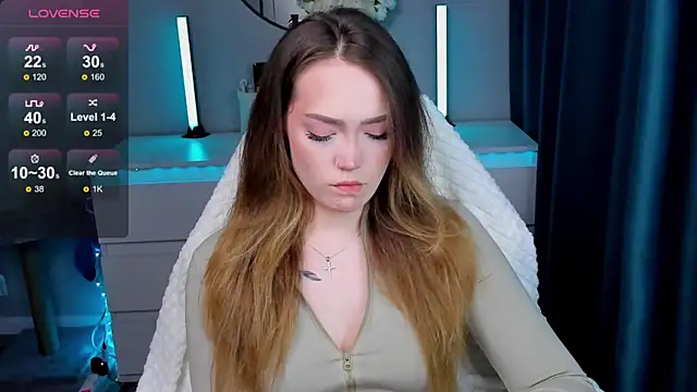 Evia r0se online show from 5, 12, 2025