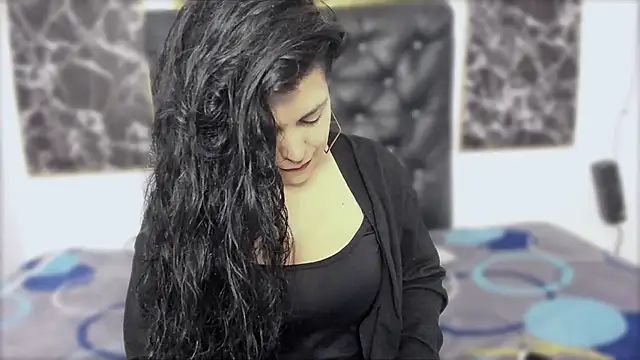 Snapshot of scarlett_w0lf chatting on 21, 11, 2025 scarlett w0lf online show from 21, 11, 2025