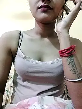 MISSQUEEN48 online show from 6, 2, 2026