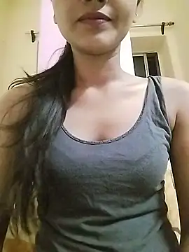 Snapshot of MISSQUEEN48 chatting on 14, 5, 2026 MISSQUEEN48 online show from 14, 5, 2026