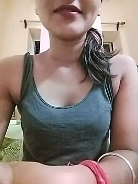 Snapshot of MISSQUEEN48 chatting on 2, 7, 2026 MISSQUEEN48 online show from 2, 7, 2026
