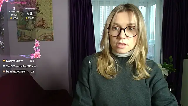 Snapshot of TaylorBre chatting on 21, 1, 2025 TaylorBre online show from 21, 1, 2025