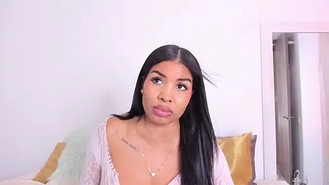 Snapshot of NickyBrown_ chatting on 19, 3, 2025 NickyBrown online show from 19, 3, 2025