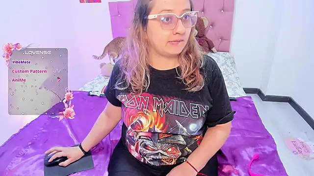 AnnieBigBoobs online show from 6, 11, 2025