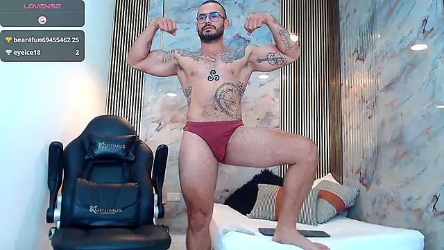 Snapshot of hanz_col chatting on 30, 12, 2024 hanz col online show from 30, 12, 2024