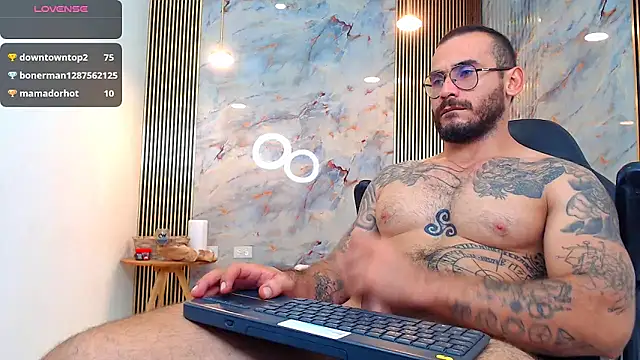 Snapshot of hanz_col chatting on 7, 1, 2025 hanz col online show from 7, 1, 2025