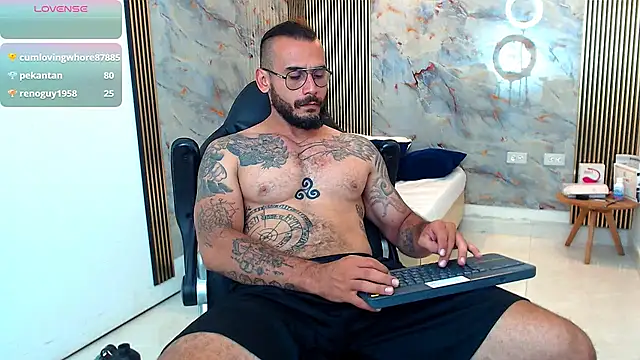Snapshot of hanz_col chatting on 25, 2, 2025 hanz col online show from 25, 2, 2025