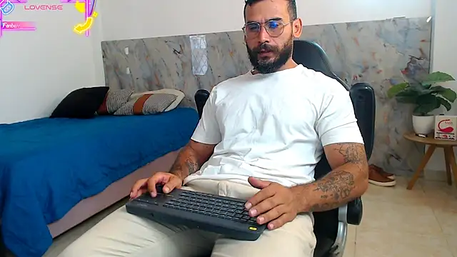 hanz col online show from 4, 11, 2025