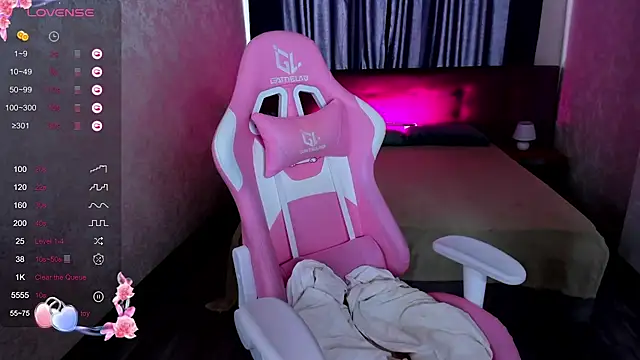 Snapshot of Kira_yoon chatting on 20, 2, 2025 Kira yoon online show from 20, 2, 2025